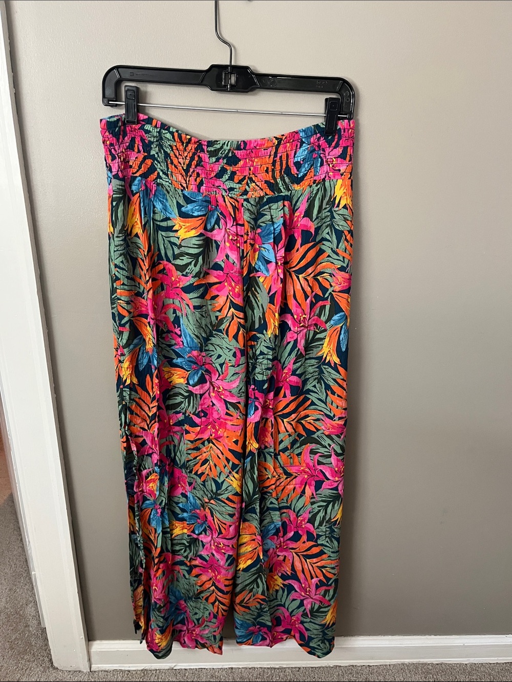 Tropical Swim Coverup Pants - Picture 5 of 5